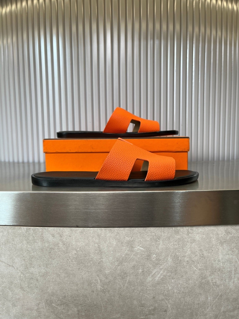 H**me5 slippers